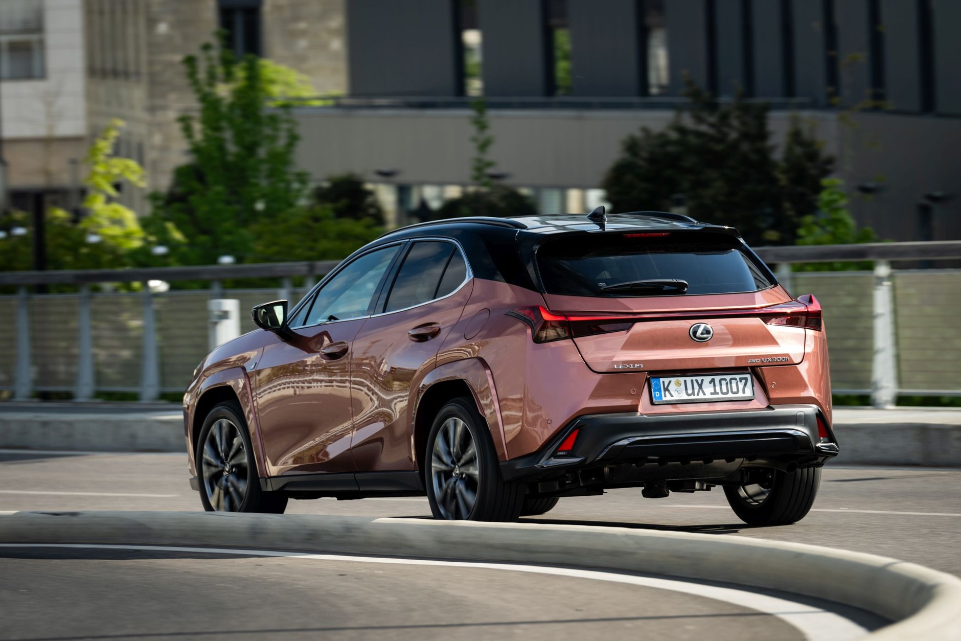 Lexus UX 300h