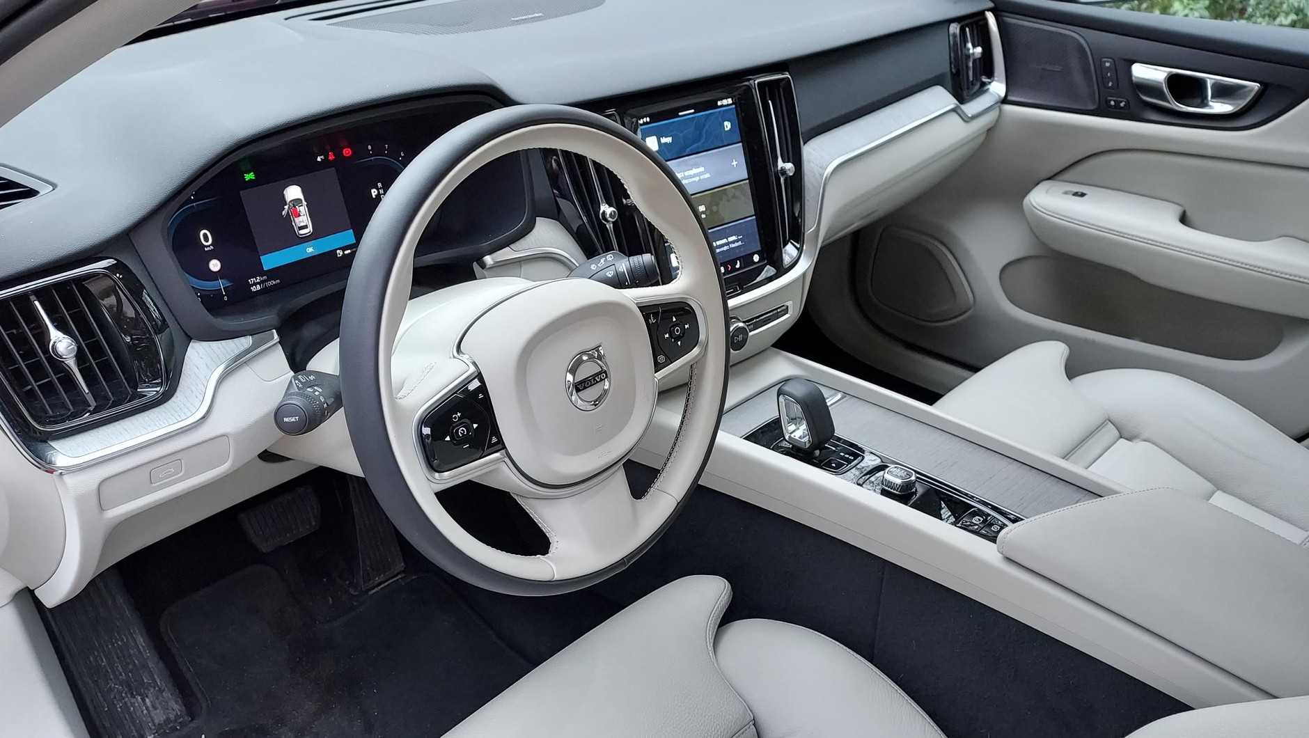 Volvo V60 B3