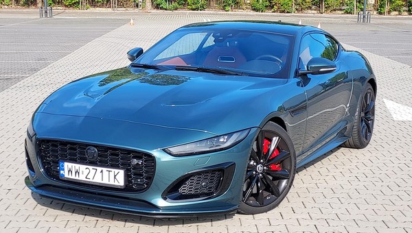 Jaguar F-Type. Samochód, przez który możesz szybko stracić prawo jazdy