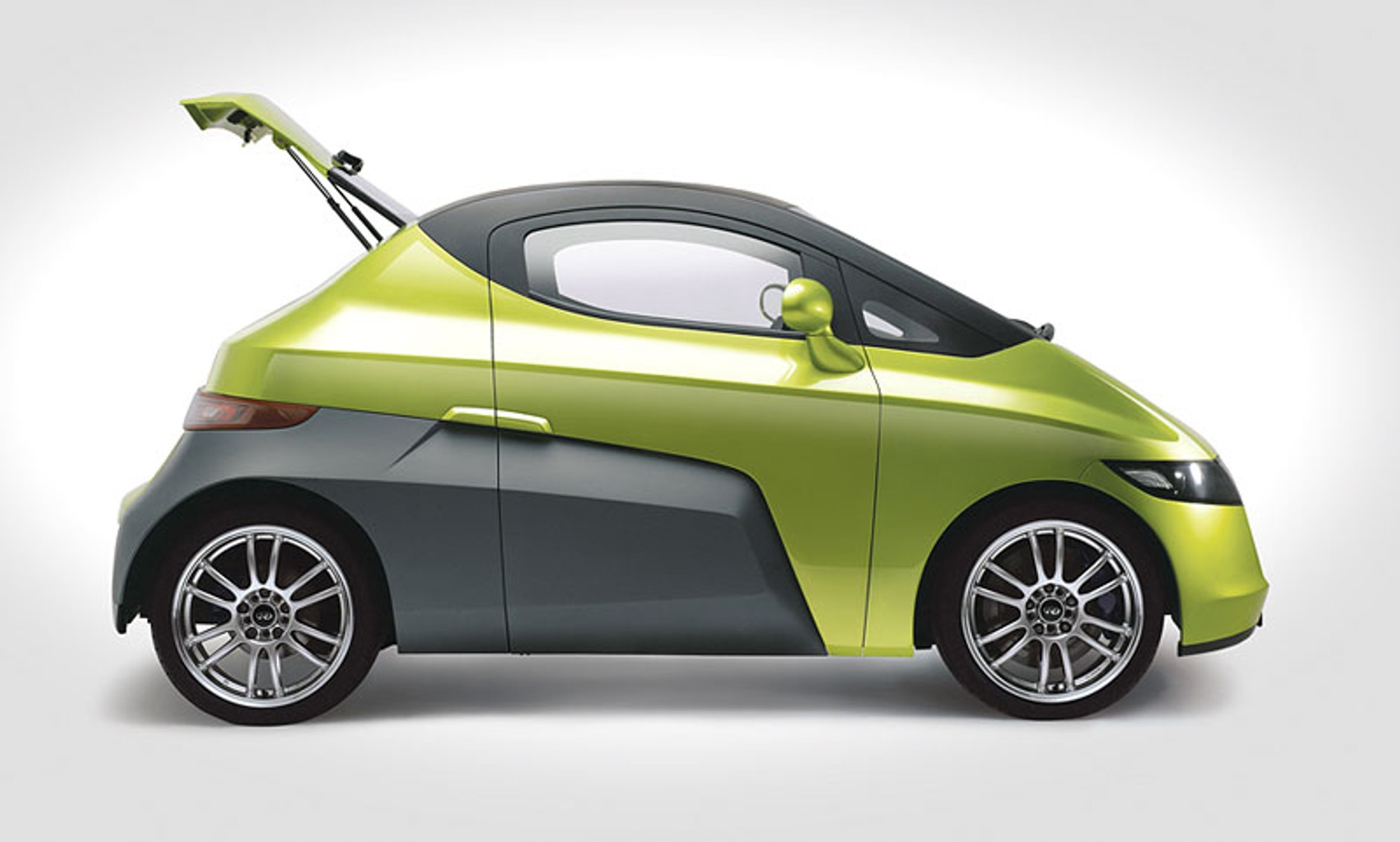 Reva Electric wybuduje fabrykę samochodów miejskich na Słowacji