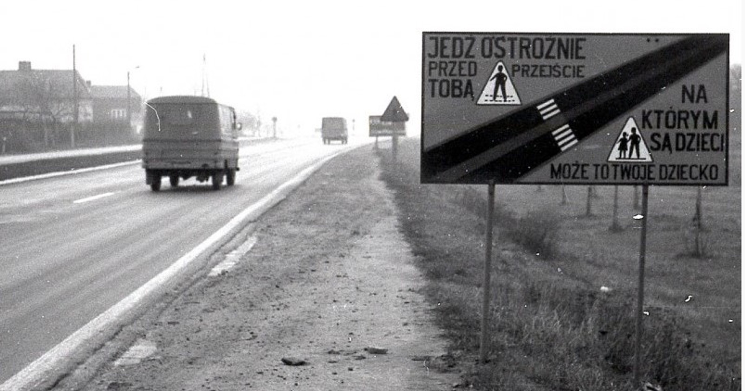 Gierkówka, choć nazywana ze względu na dwa pasy w każdą stronę autostradą, nigdy takiego statusu nie miała