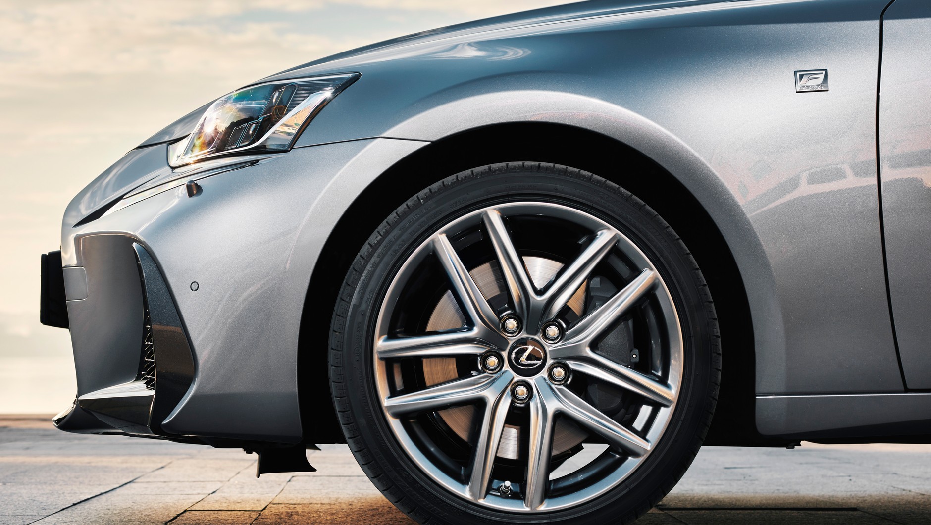 Lexus IS 200t