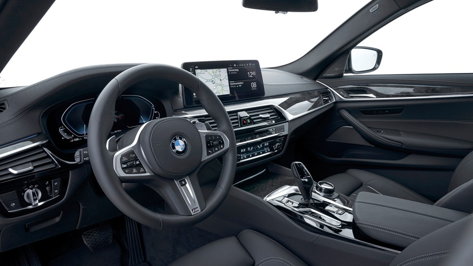 BMW Serii 5 7 generacja 2020 rok limuzyna