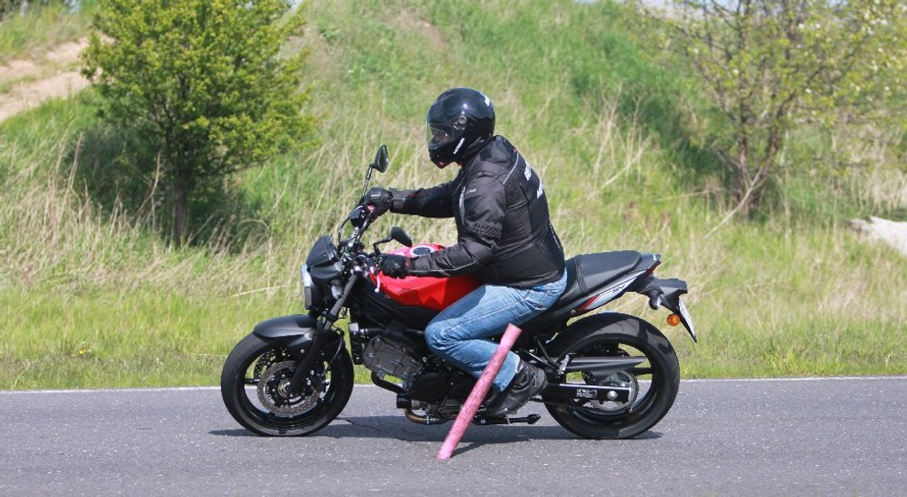 Suzuki SV650