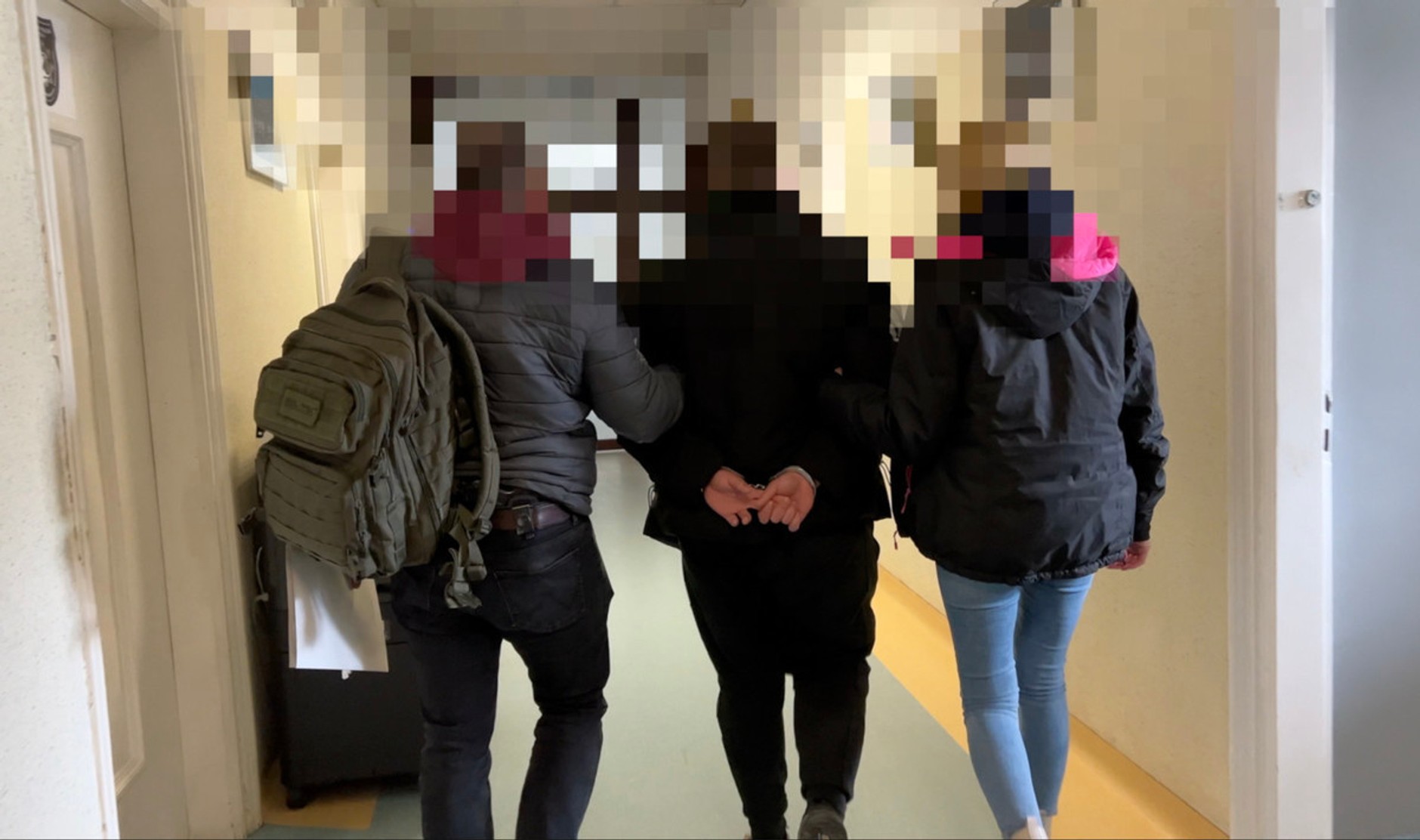 Policyjna grupa Orzeł rozbiła szajkę złodziei samochodowych