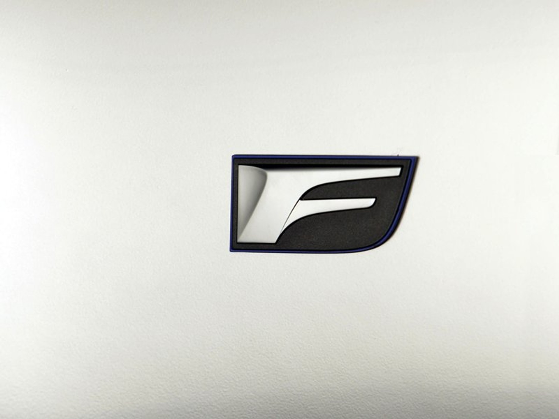 Lexus LFA: zainteresowanie przekroczyło plany produkcyjne