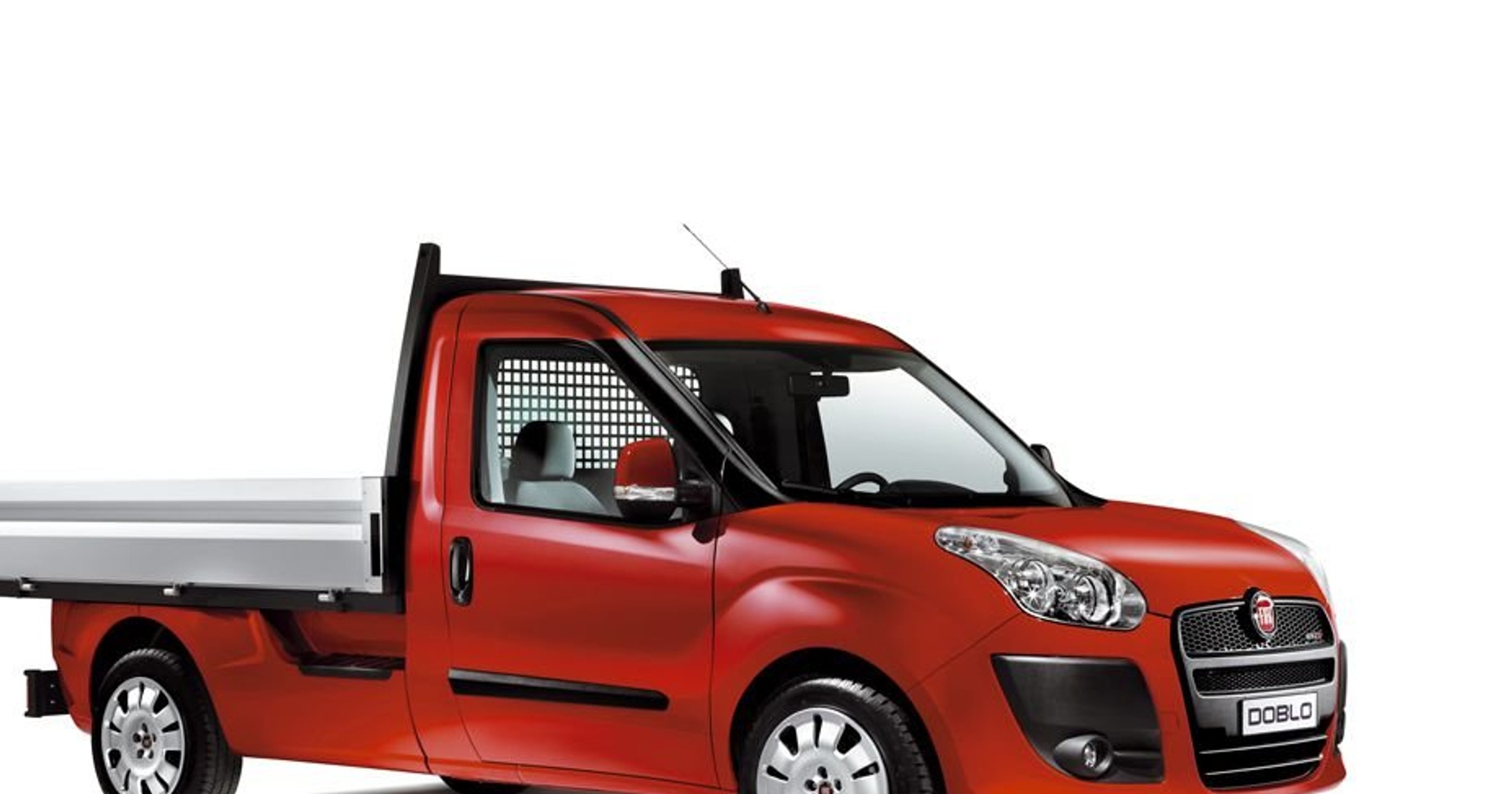 Fiat Doblo Work-Up: robotnik na medal