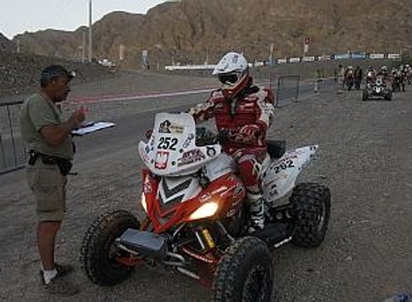 Dakar 2010: Rafał Sonik już na mecie