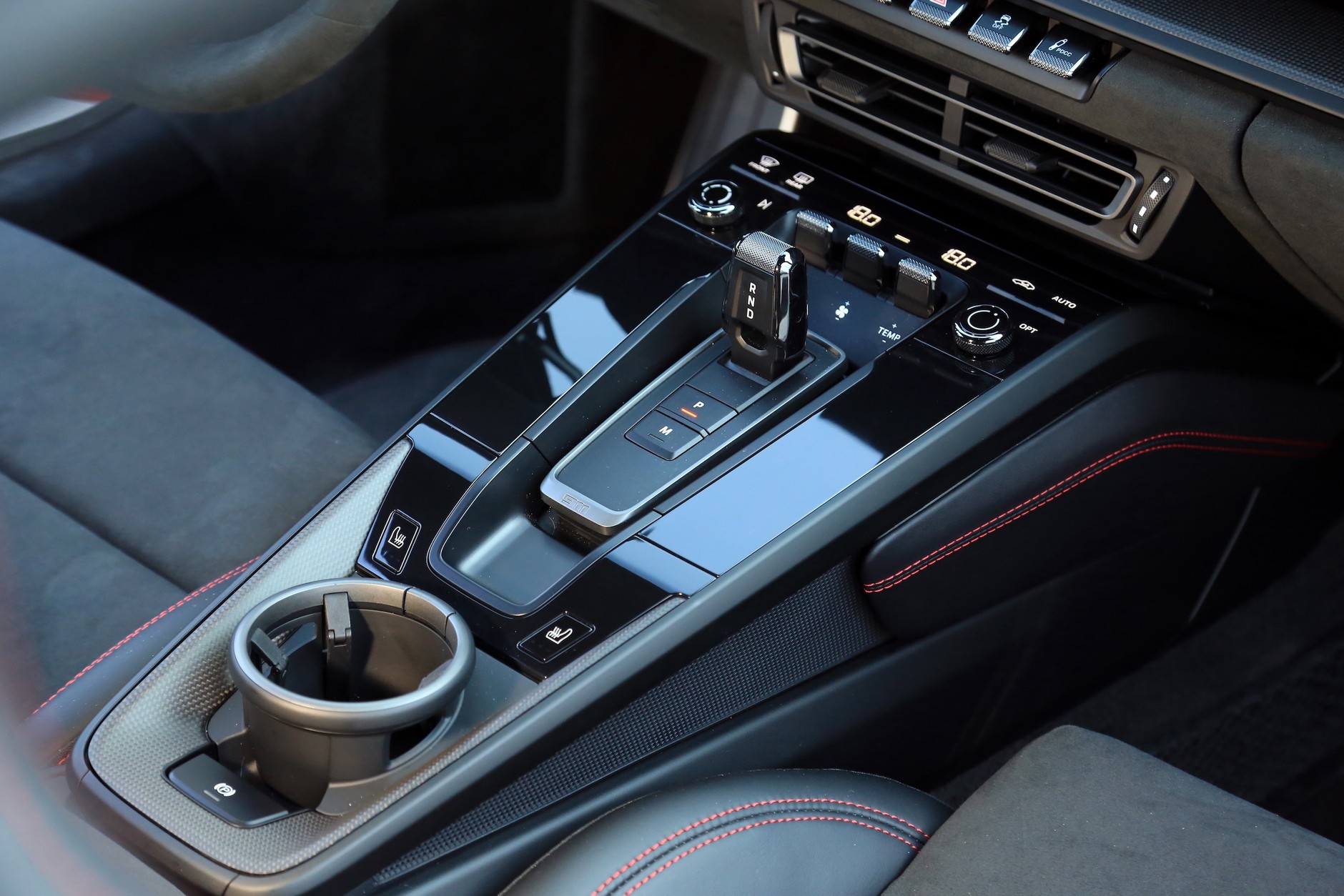 Porsche 911 GTS (2022 r., 992)