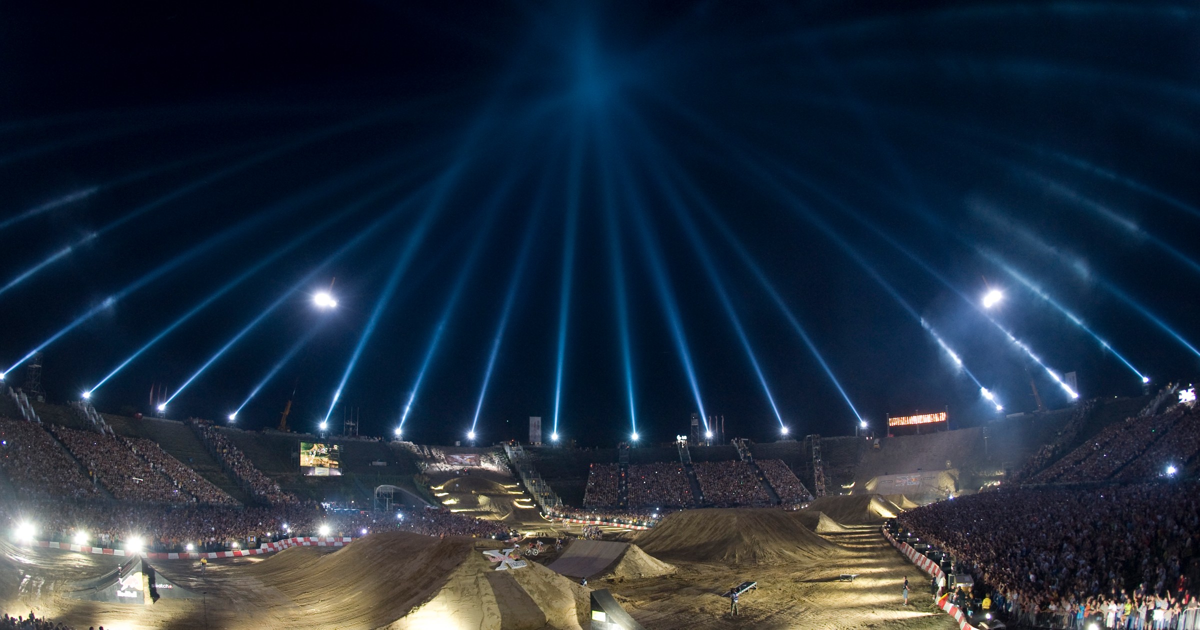 Gdzie odbędą się zawody Red Bull X-Fighters 2011?