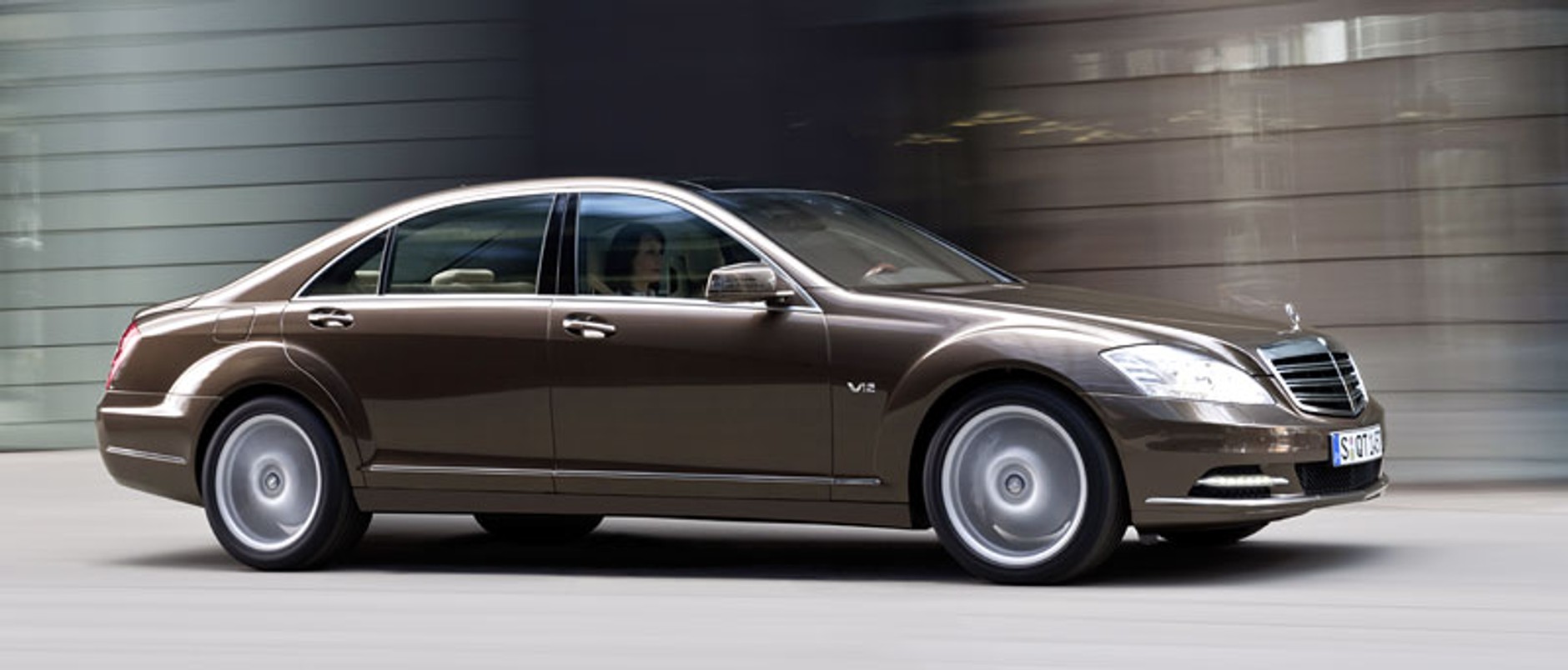 Mercedes-Benz S-Klasa: modernizacja i seryjna hybryda (fotogaleria)