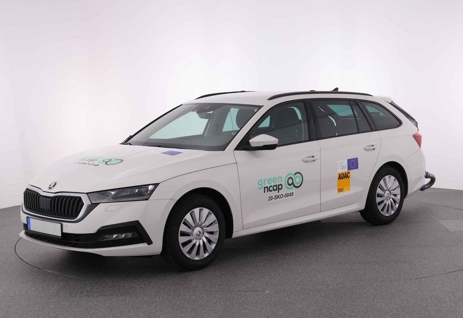 Skoda Octavia 2.0 TDI/115 KM, 300 Nm