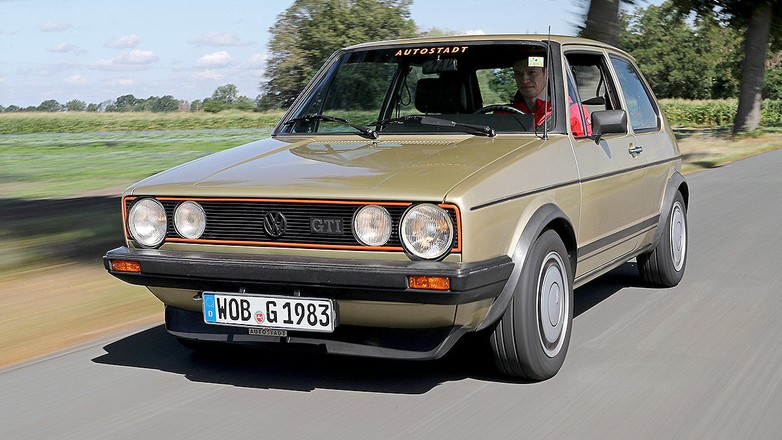 Tak powinno jeździ prawdziwe GTI – Volkswagen Golf 1 GTI Pirelli