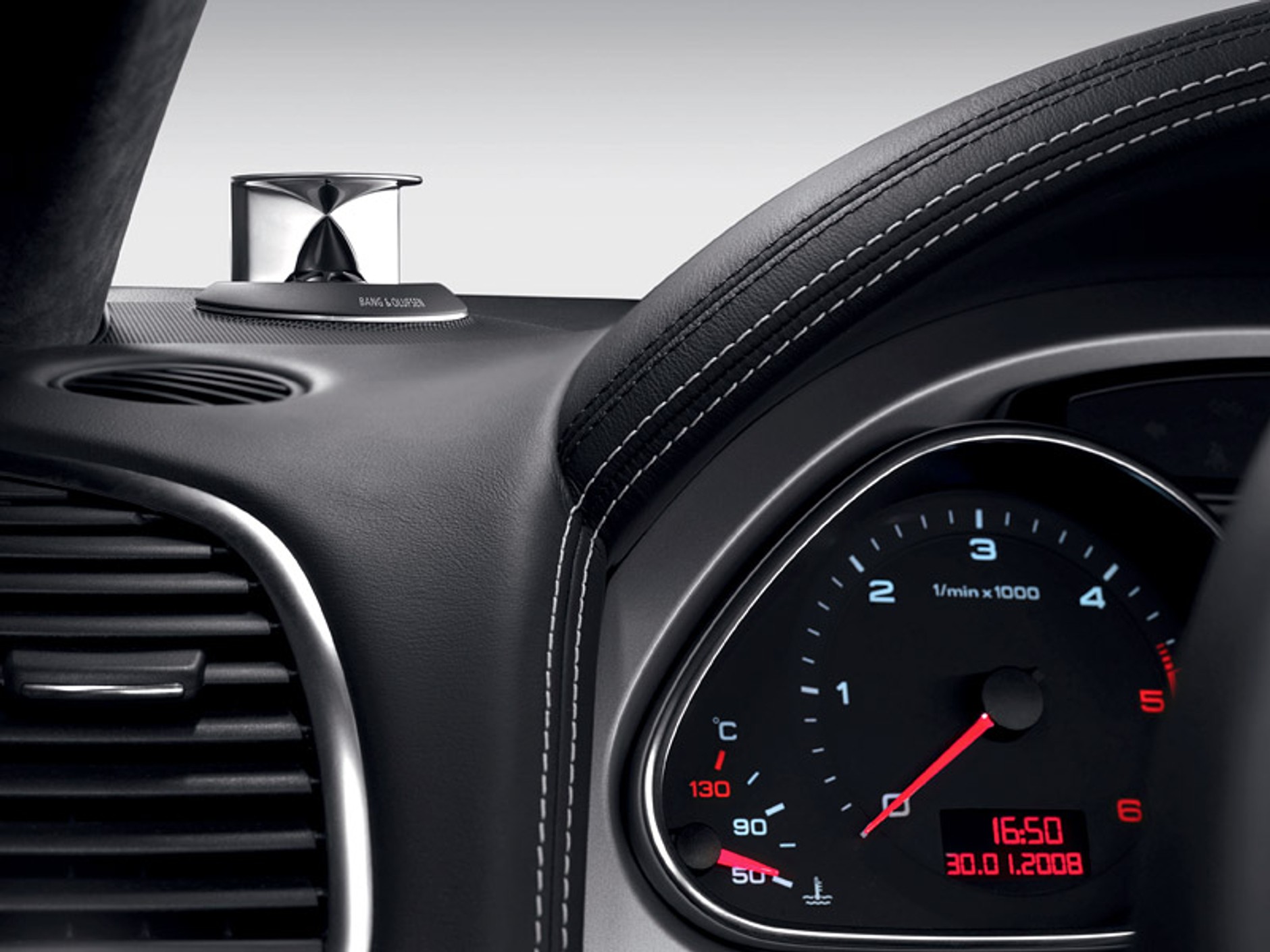 Genewa 2008: Audi Q7 V12 TDI – SUVopożeracz w drodze do salonów sprzedaży