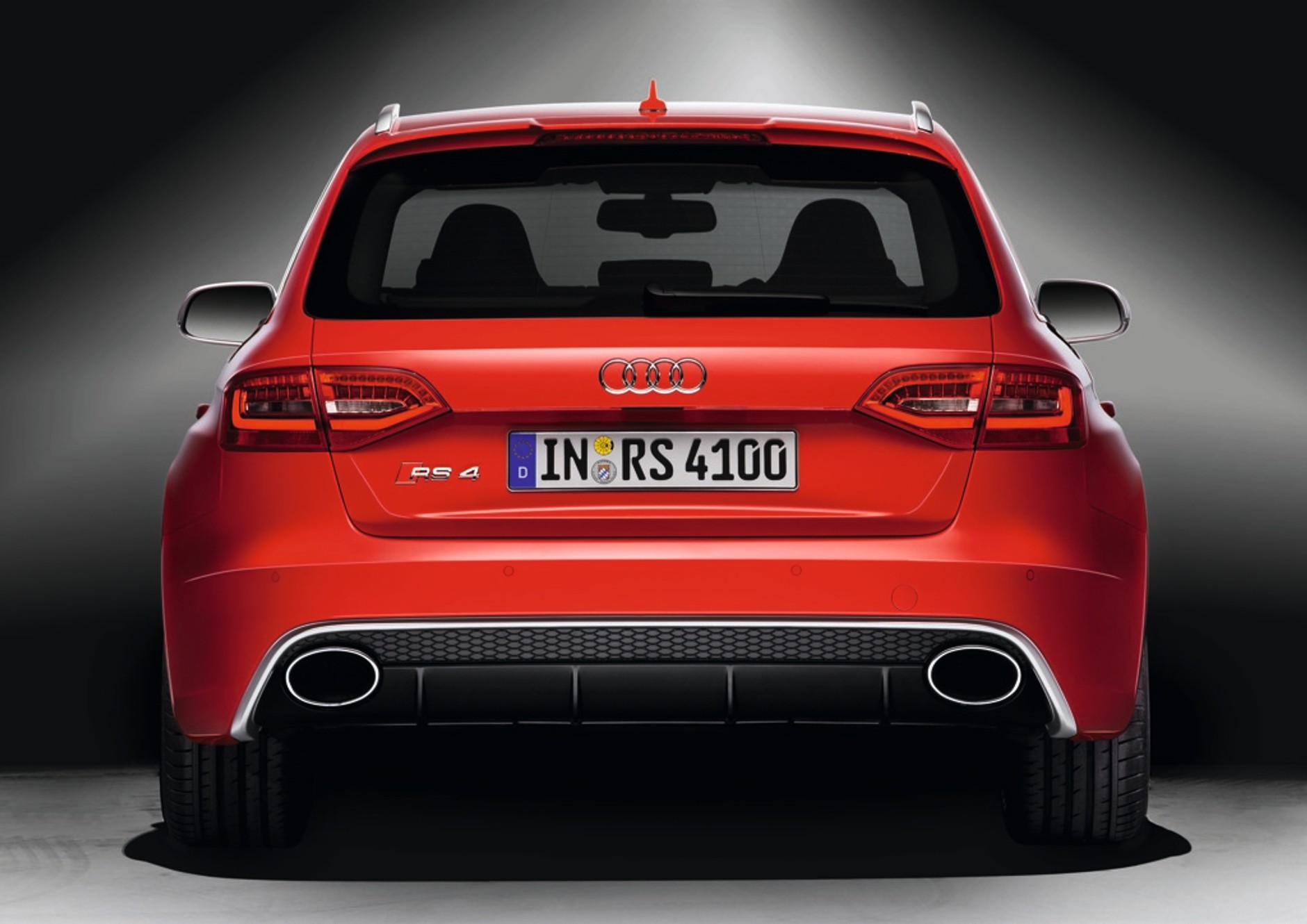 Audi RS4 Avant: Rodzinny sportowiec