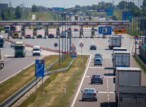 Od 3 listopada państwo przejmuje zarządzanie płatnymi drogami