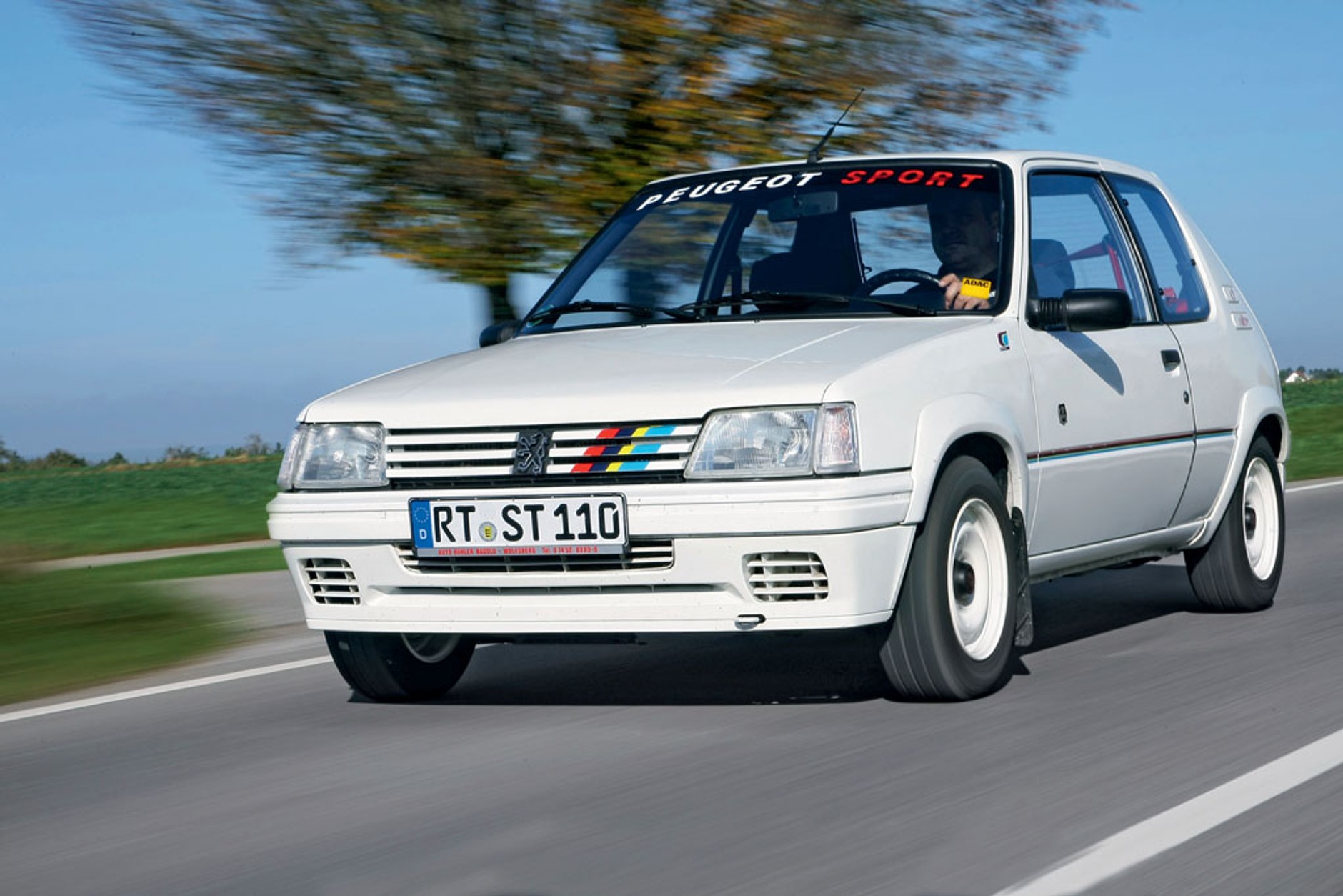 Peugeot 205 Rallye 1.9: rzadki okaz galijskiego lwa
