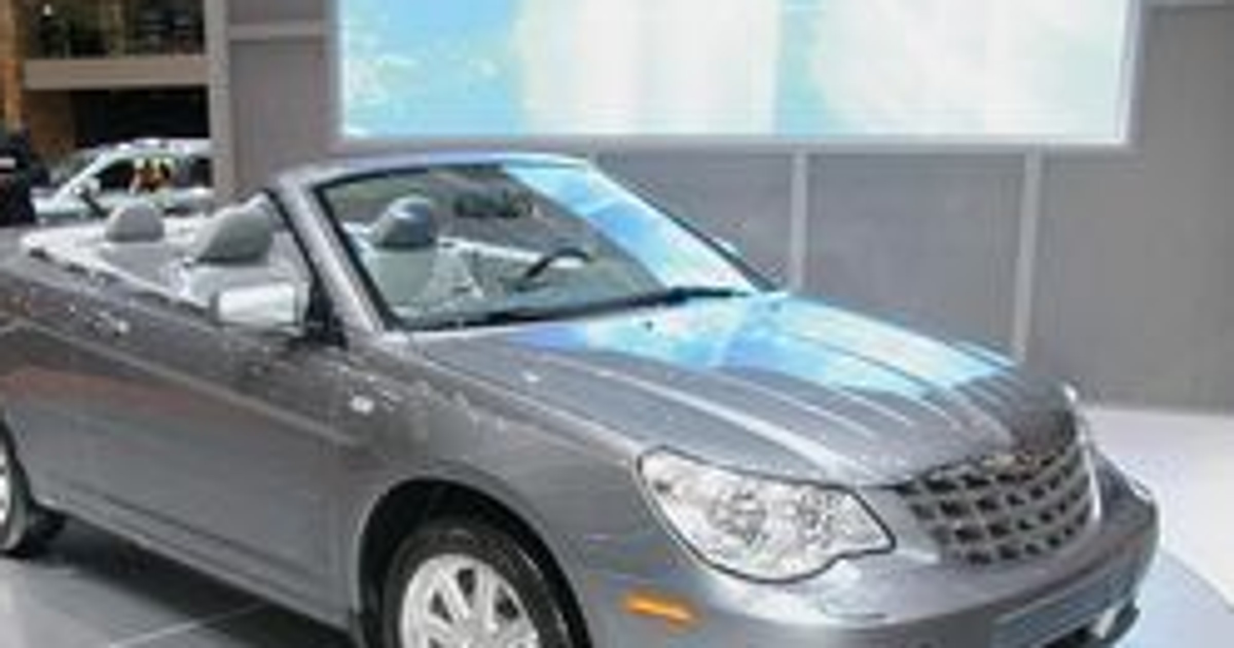 Chrysler: nowe cabrio wjedzie jesienią