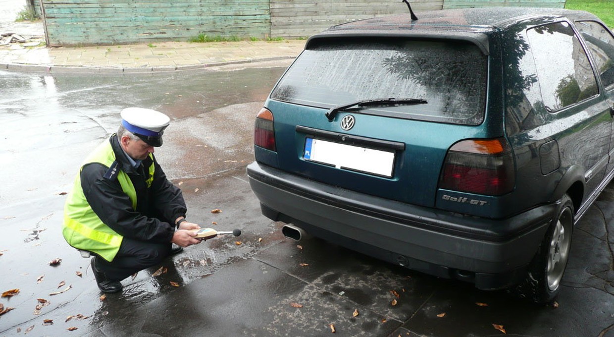 Czy twoje auto nie jest zbyt głośne? RPO wzywa do obowiązkowych pomiarów każdego pojazdu