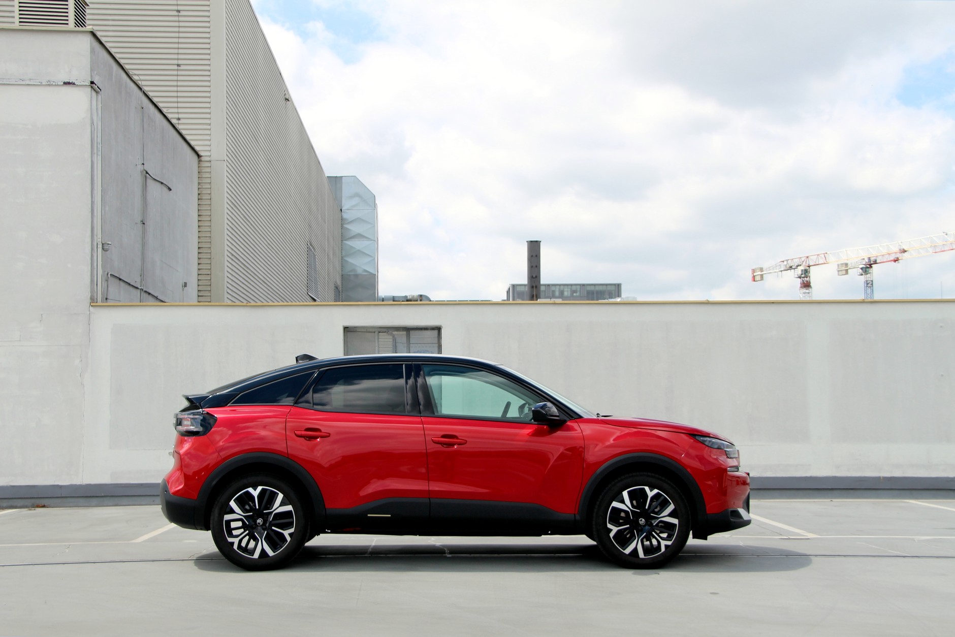 Citroen C4 Hybrid Max