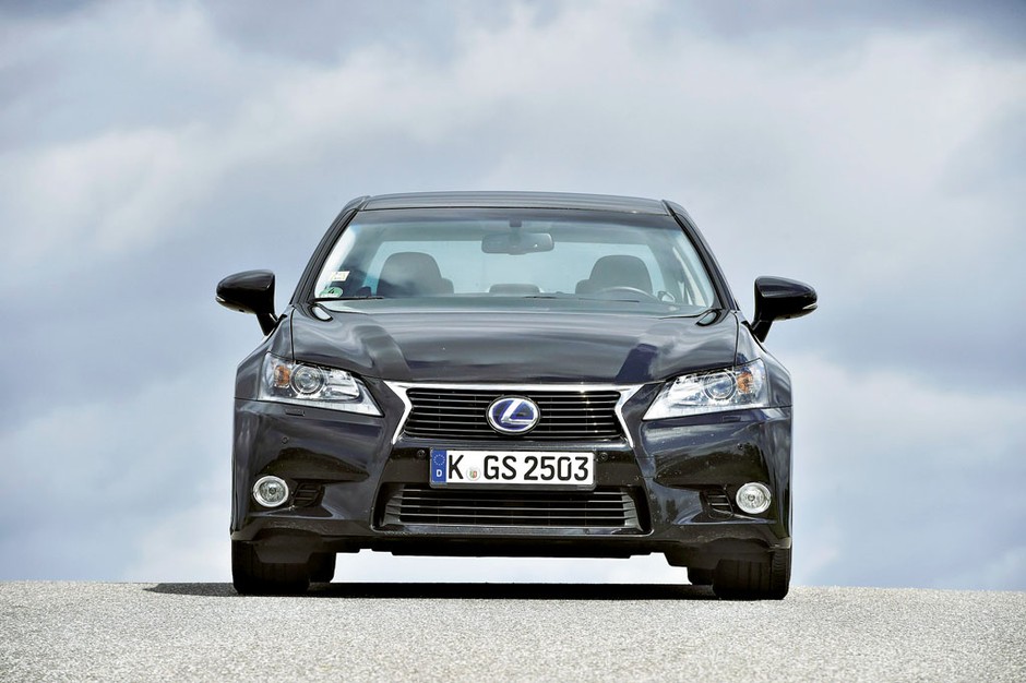 Lexus jest na dobrej drodze - test długodystansowy Lexusa GS 450h
