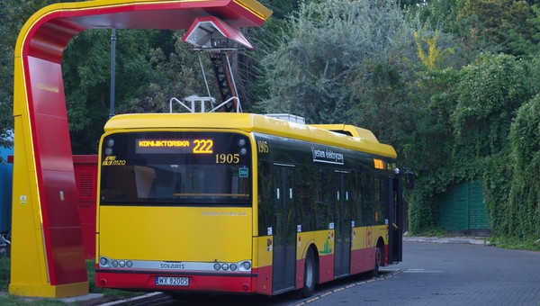 Miasta w UE miałyby zamawiać tylko bezemisyjne autobusy. Czy dadzą radę?