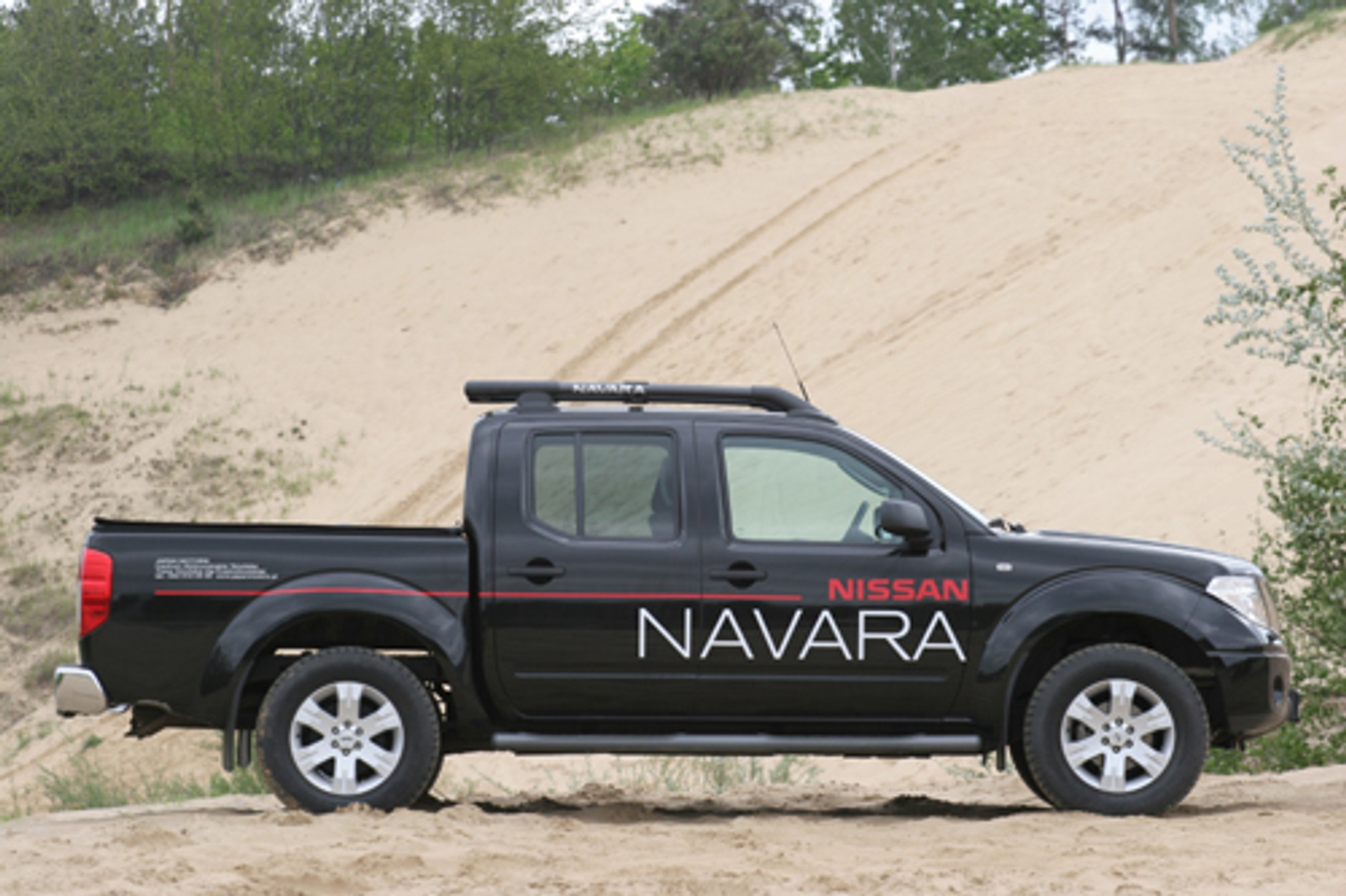 SsangYong Actyon Sports, Toyota Hilux, Mitsubishi L200, Nissan Navara - Który los okaże się szczęśliwy?