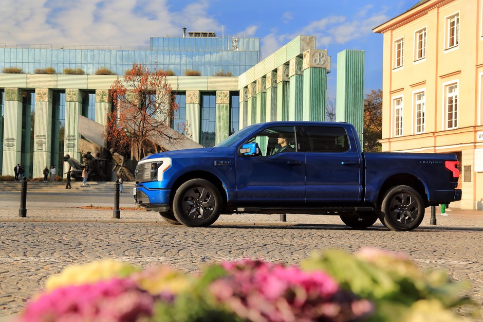 Ford F-150 Lightning to jeden z pierwszych elektrycznych aut Forda