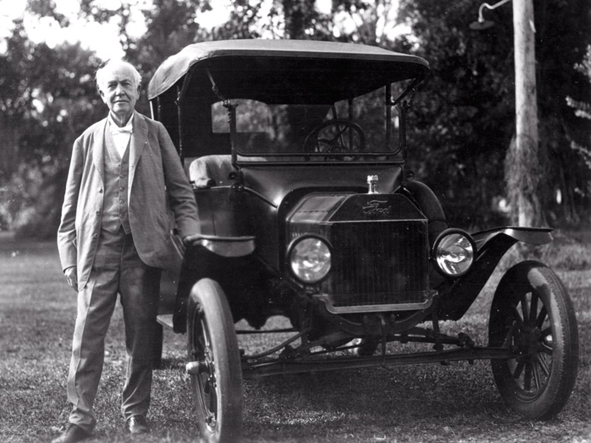 Ford Model T ma sto lat, na zlot przyjechało 750 (fotogaleria)