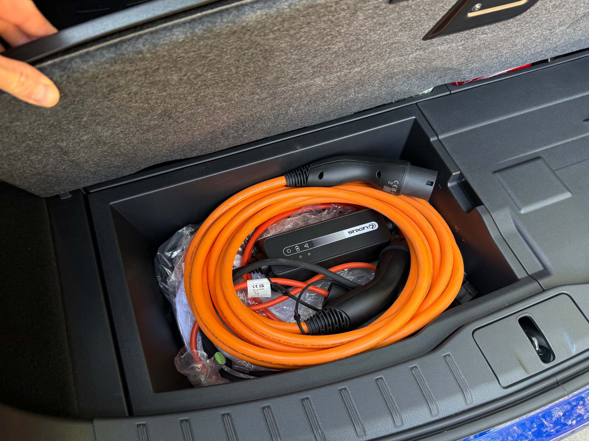 Lexus RX 450H+ F Sport Design