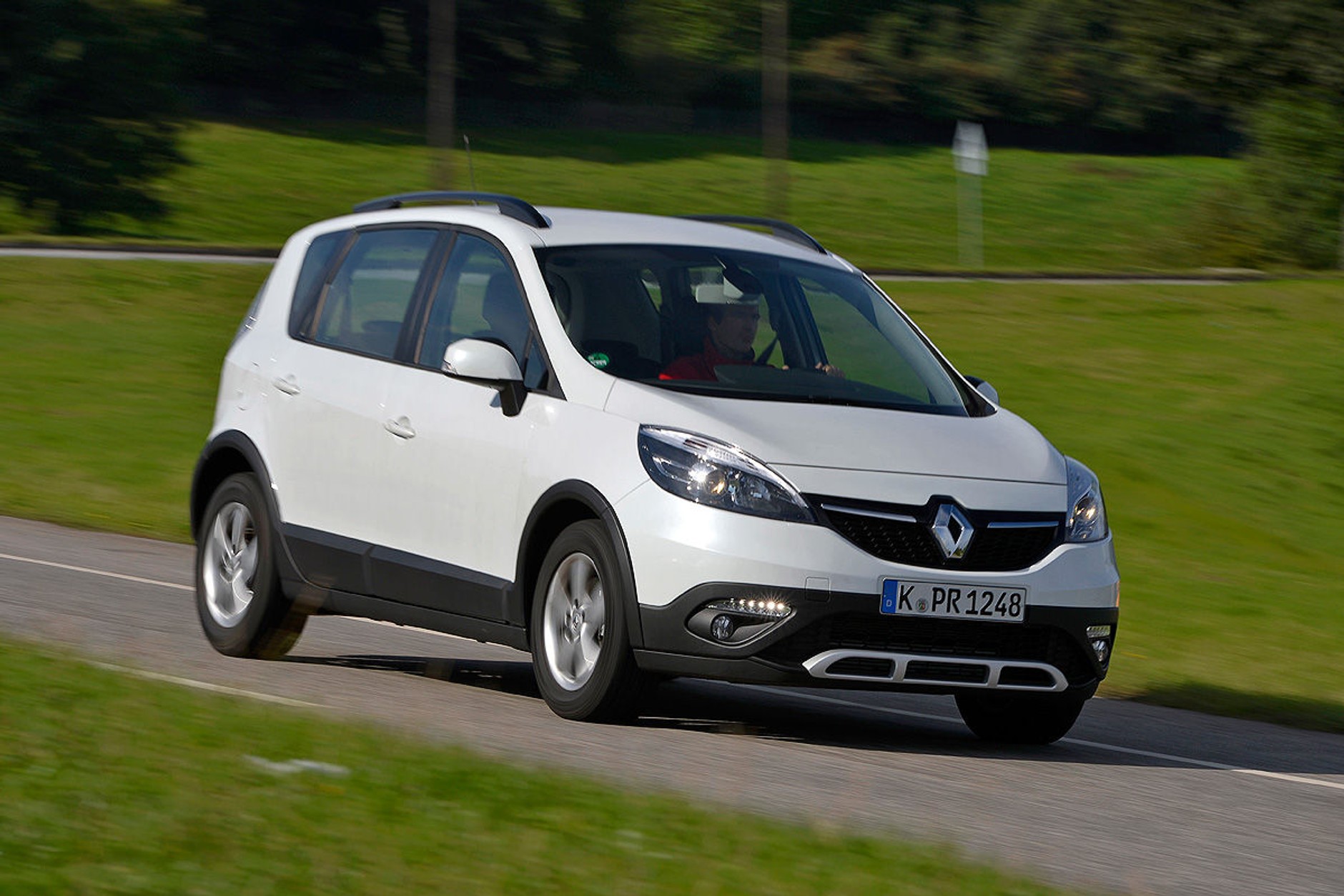 Renault Scénic Energy dCi 110 S&S Xmod Paris (110 KM)