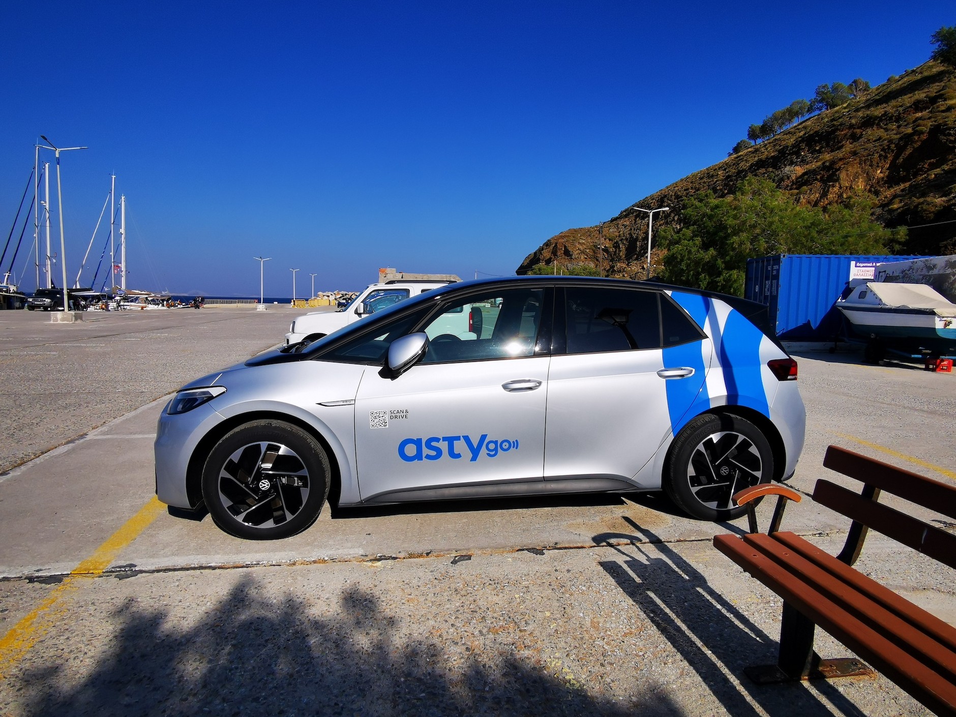 Elektryczny Volkswagen "na minuty"