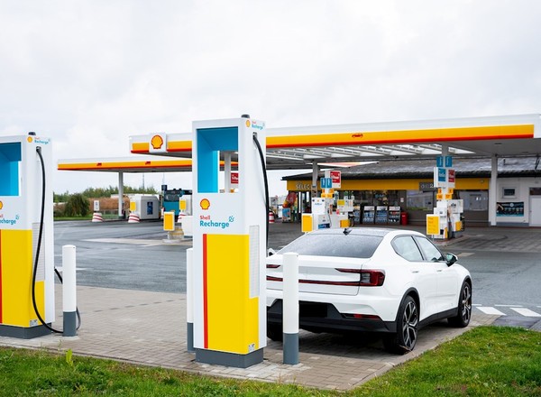80 proc. w 10 minut. To może być przełom w ładowaniu samochodów elektrycznych