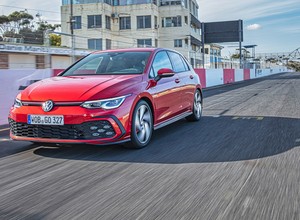 Nowy Volkswagen Golf GTI i GTE - znamy polskie ceny