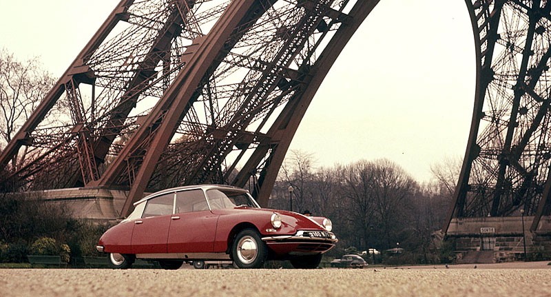 50 kultowych aut w Paradzie Zabytkowych Citroënów w Warszawie (3.10)