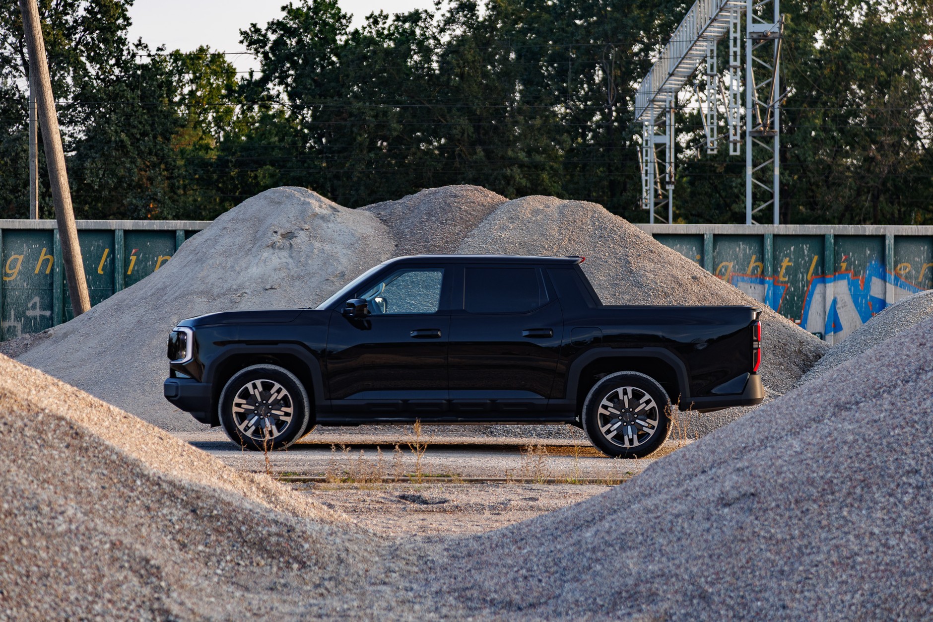 2025 Maxus eTerron 9