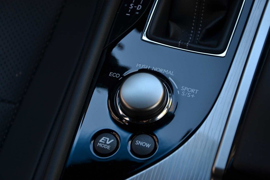 Lexus GS300h