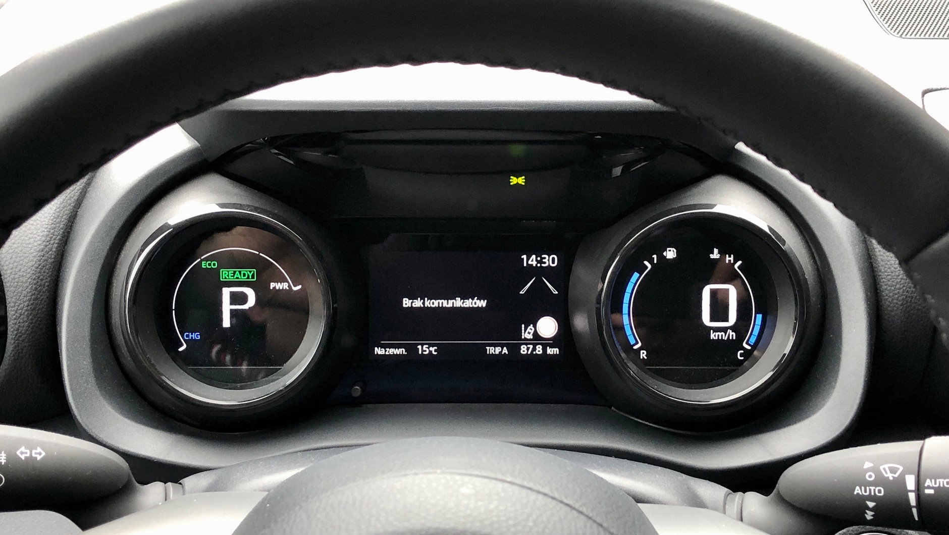 Nowa Toyota Yaris 1.5 Hybrid Premiere Edition