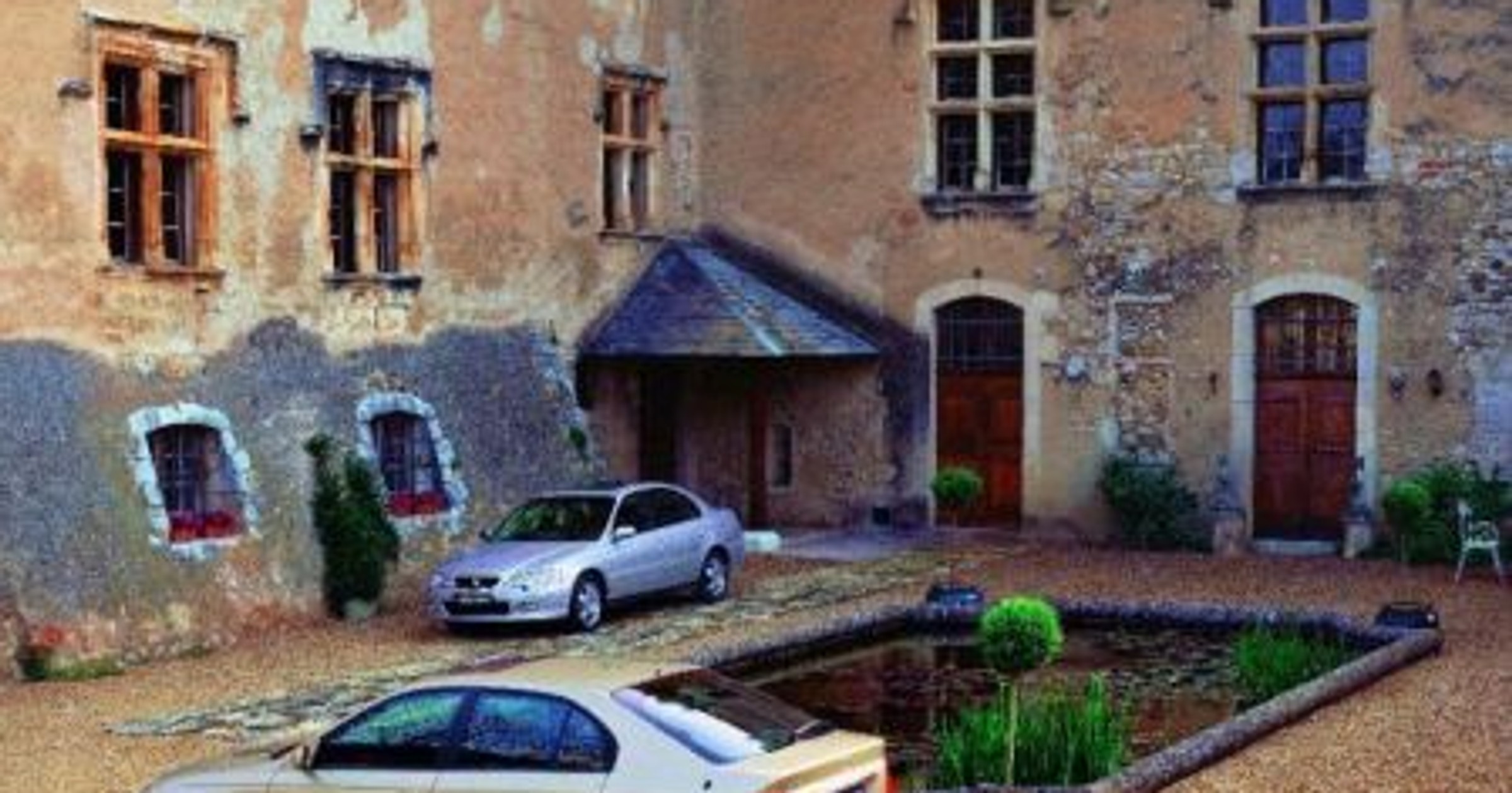 Honda Accord, Mazda 626, Mitsubishi Carisma, Nissan Primera - Nudno do bólu?