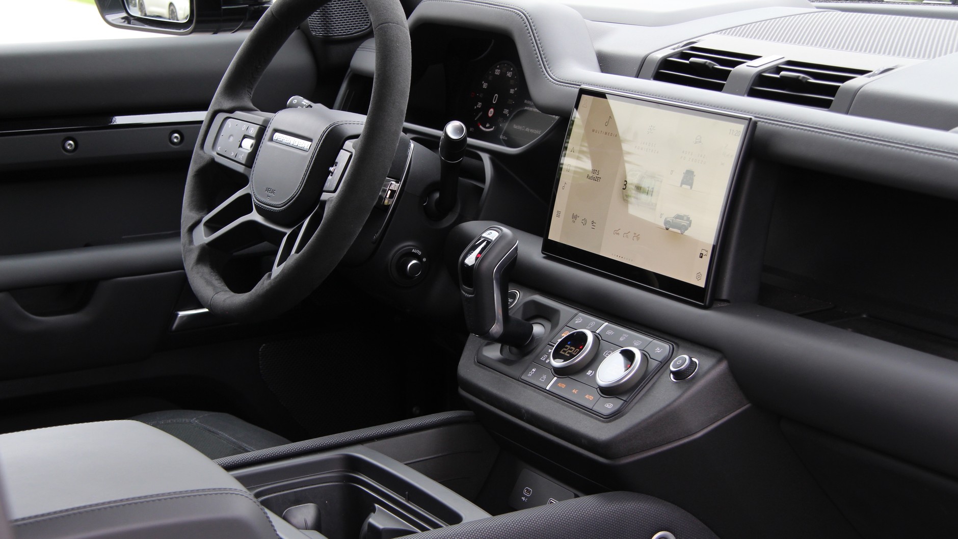 Land Rover Defender 90 V8