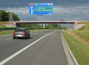 Autostrada A2 z Warszawy do Siedlec coraz bliżej - pierwsza z trzech umów gotowa