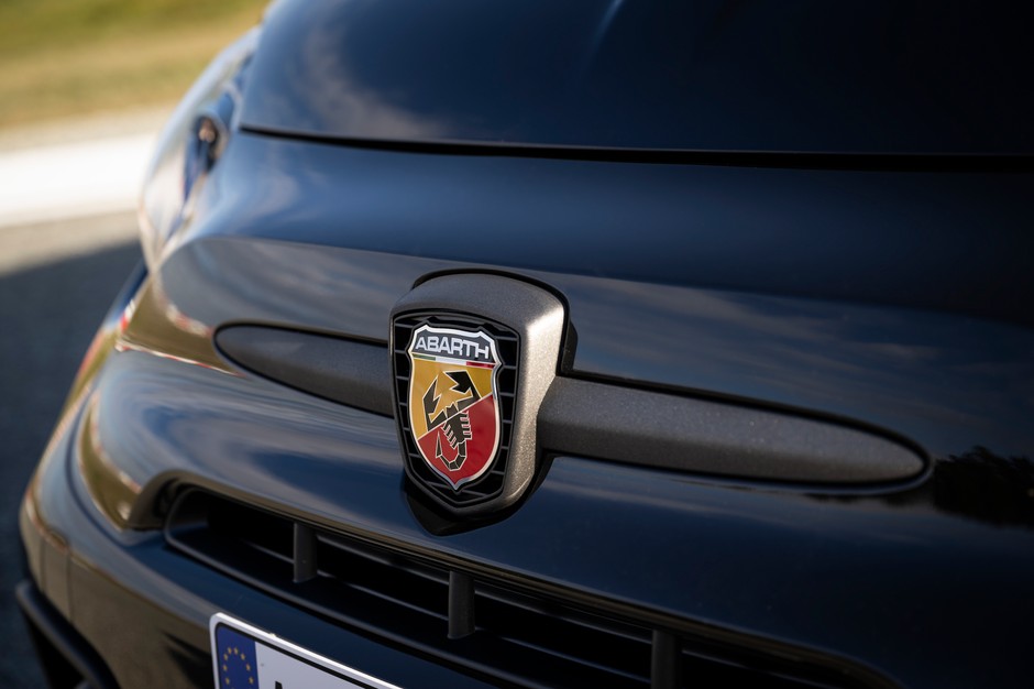 Abarth 695 75 Anniversario