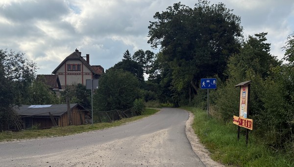 Mnożą się strefy zamieszkania. W niektórych miejscach działają jak pułapki na kierowców