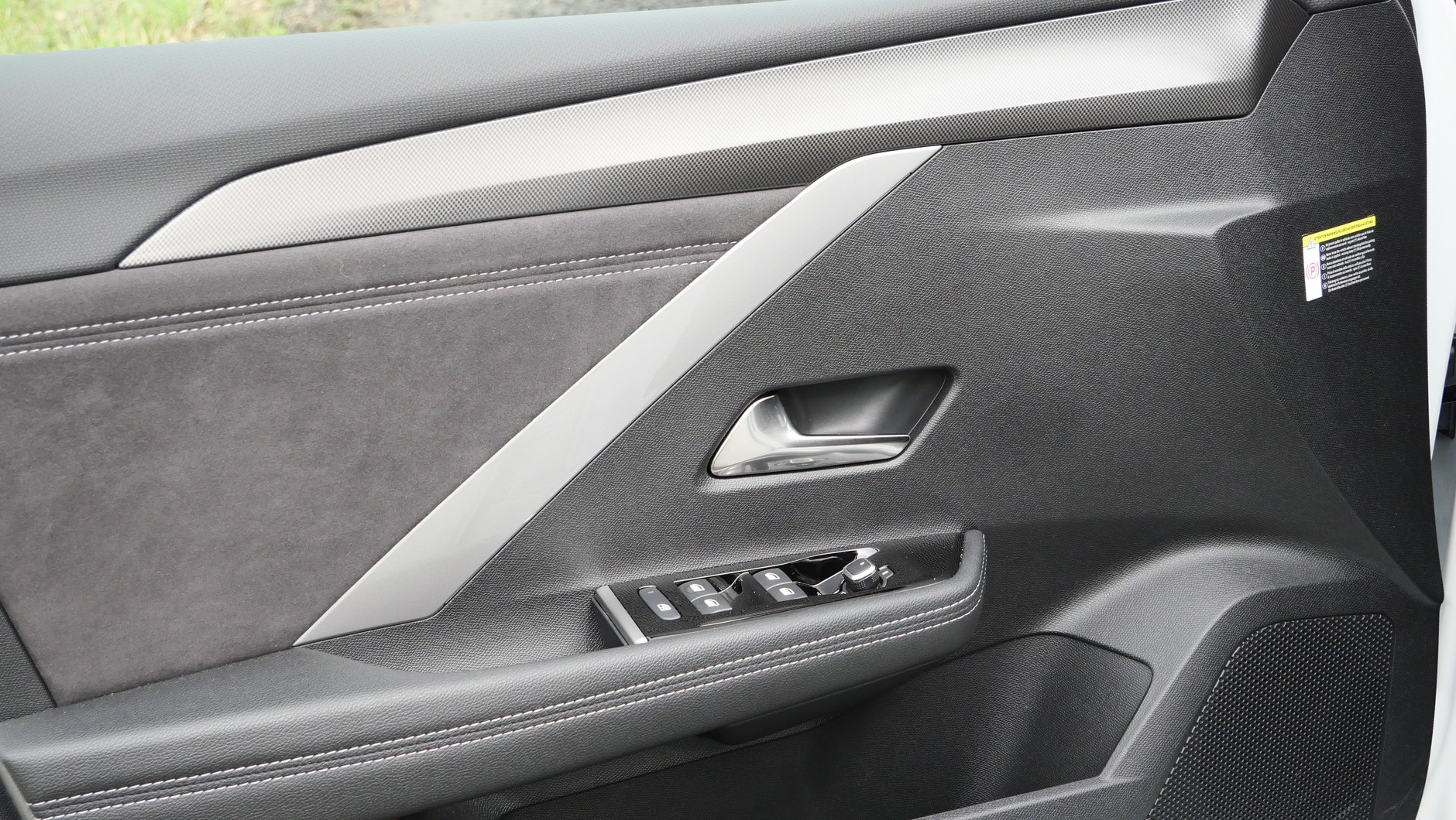 Opel Astra Sports Tourer GSe plug-in hybrid 225 KM