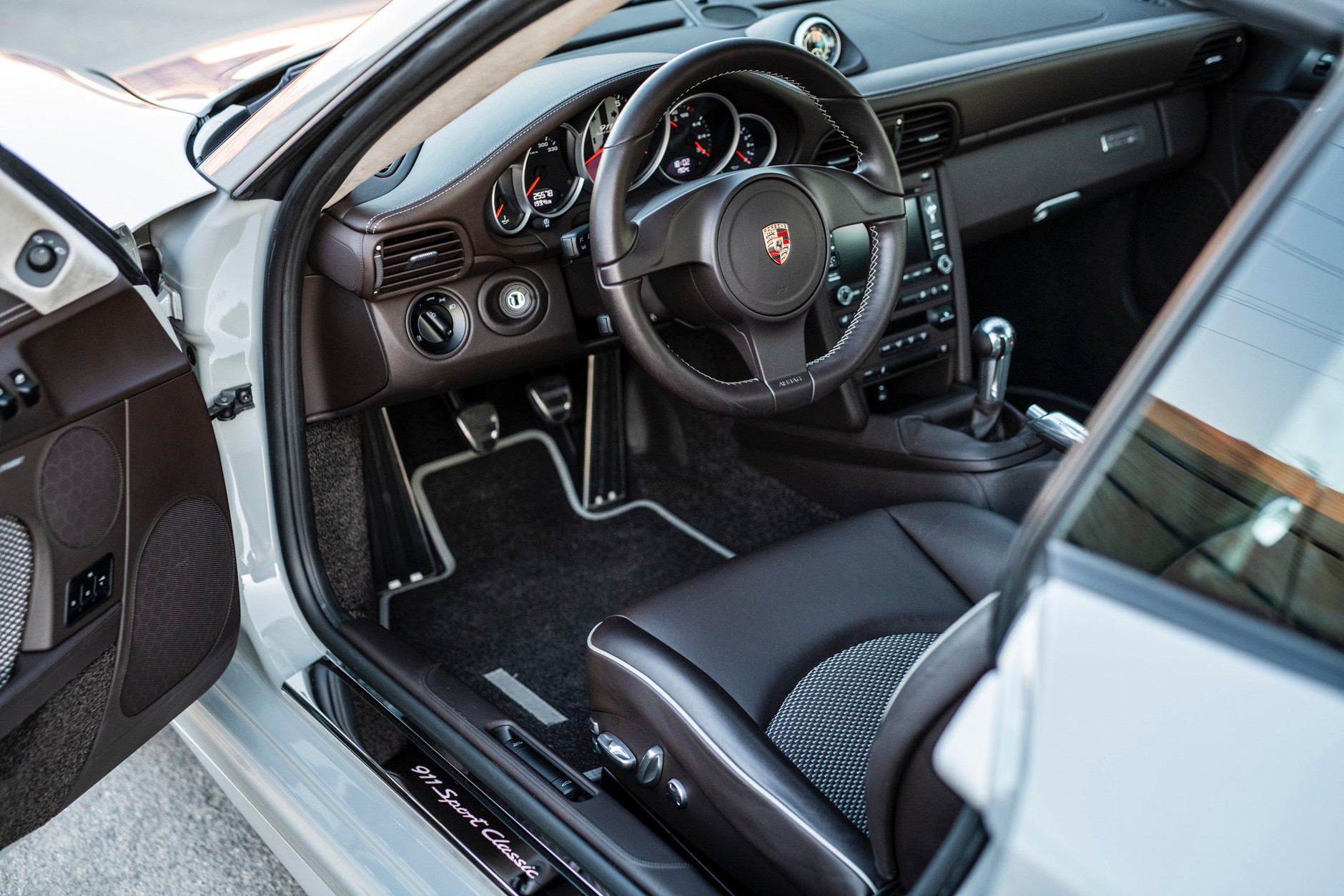 Porsche 911 Sport Classic 2010