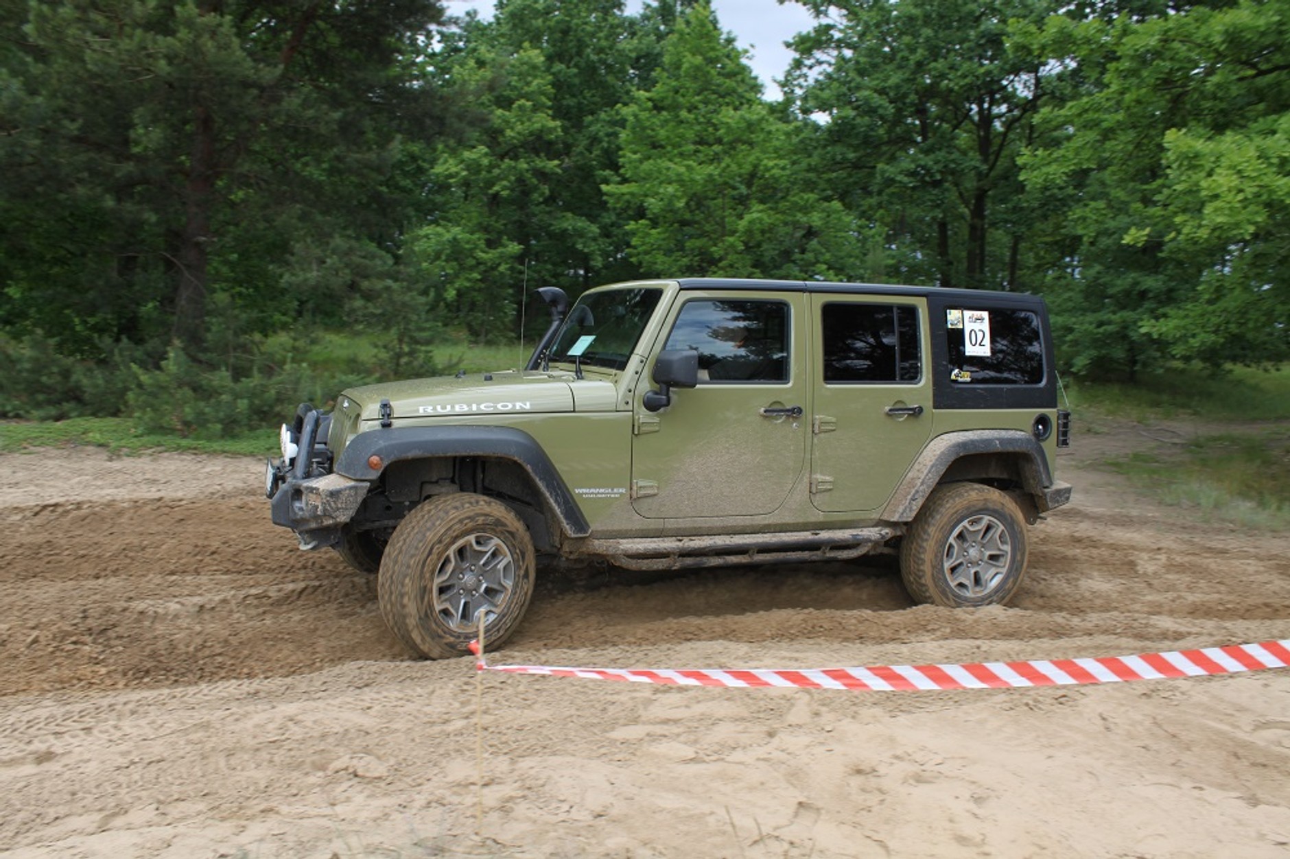 Auto Świat 4x4 Family Adventure w 2014 r