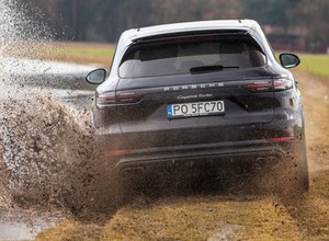 Porsche Cayenne Turbo – czego to on nie potrafi!