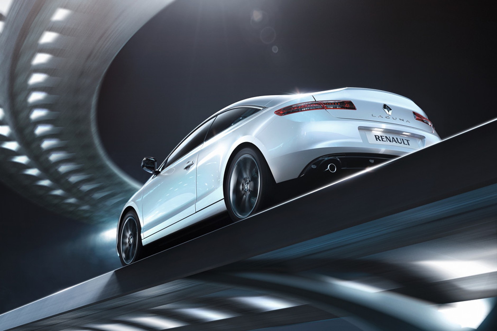 Renault Laguna po liftingu 2013