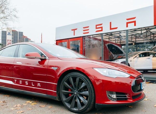 Tesla sama hamowała, kiedy chciała. Sąd zdecydował