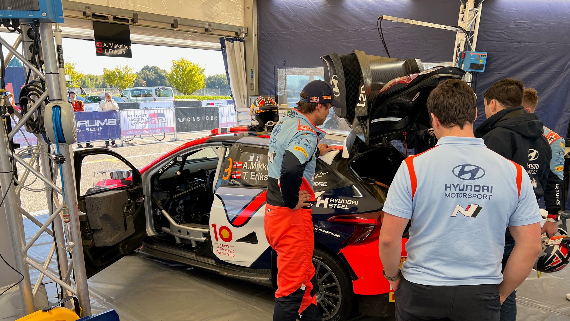 Andreas Mikkelsen będzie wspierał zespół Hyundaia w walce o mistrzowski tytuł